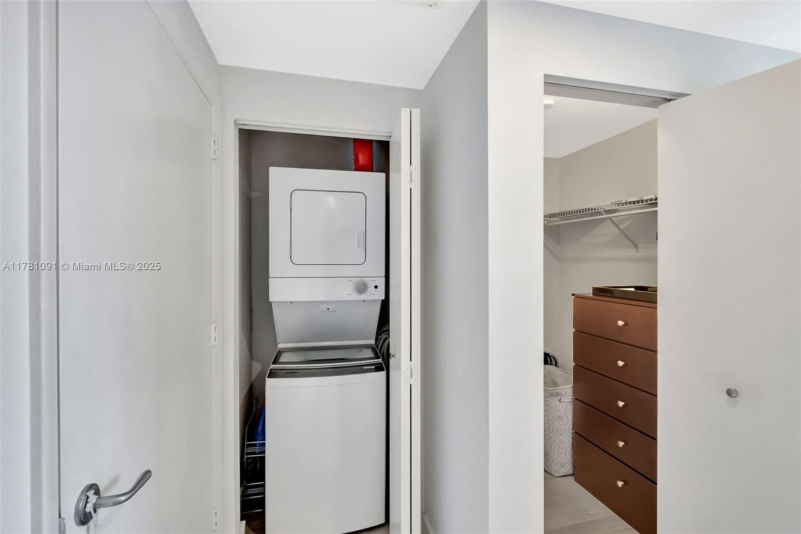 2889 McFarlane Road, Unit 1905 Miami, FL 33133 - Photo 22 of 51 Gallery Image 22