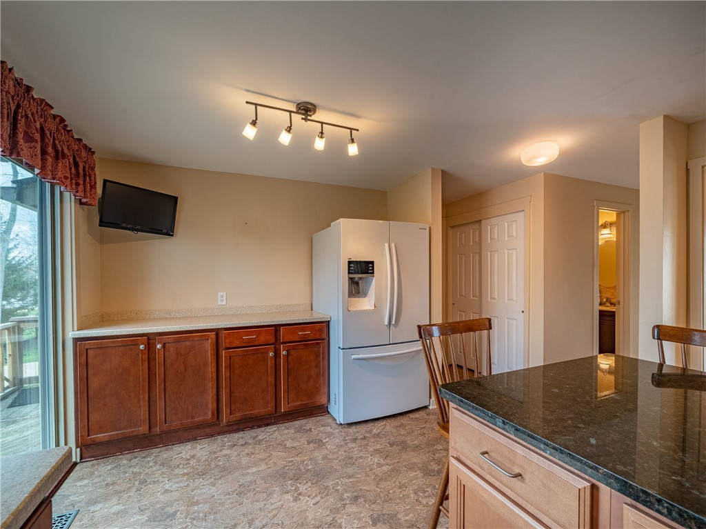 31 Misty Pine Road Perinton, NY 14450 - Photo 13 of 33