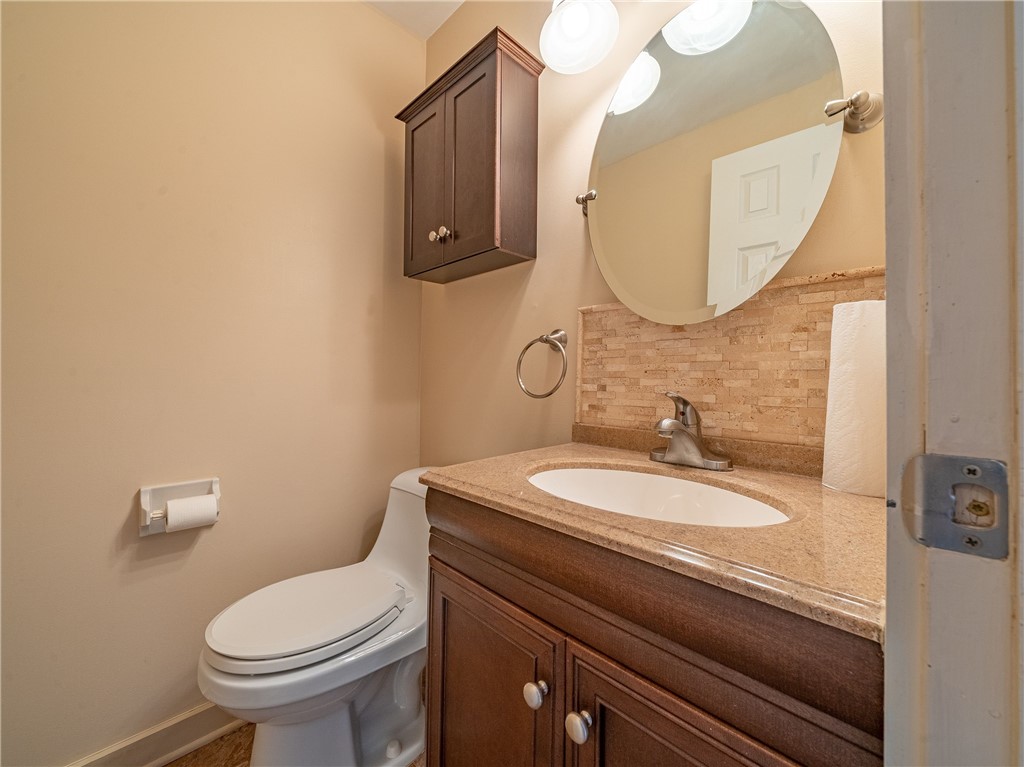 31 Misty Pine Road Perinton, NY 14450 - Photo 15 of 33