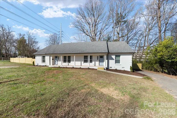 $3,250 | 4700 Walden Court, Charlotte, NC 28210