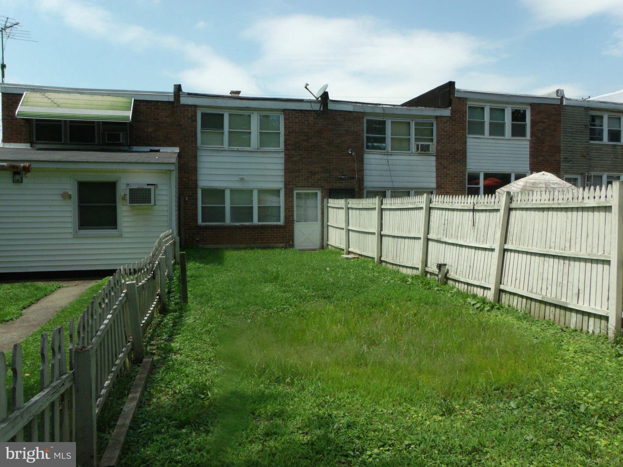2967 Freeway Baltimore, MD 21227 - Photo 26 of 29 Exterior (Rear)