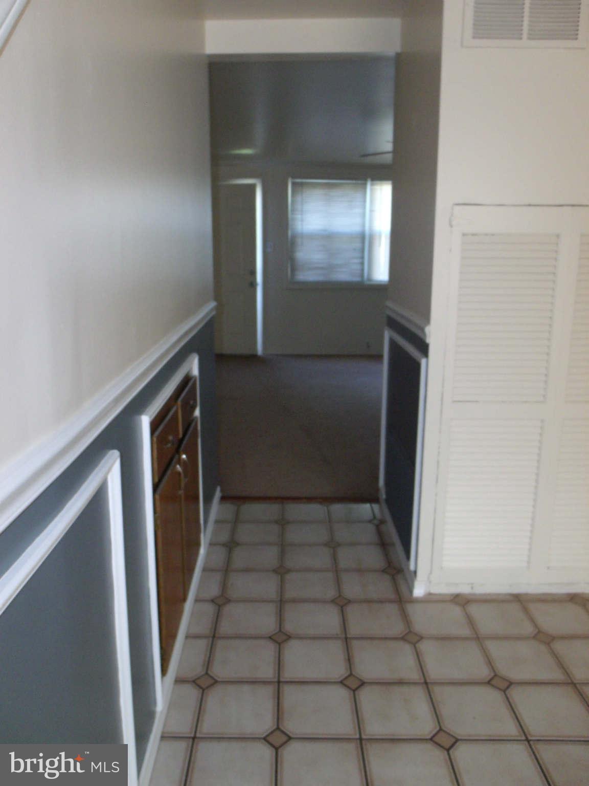 2967 Freeway Baltimore, MD 21227 - Photo 8 of 29 Kitchen