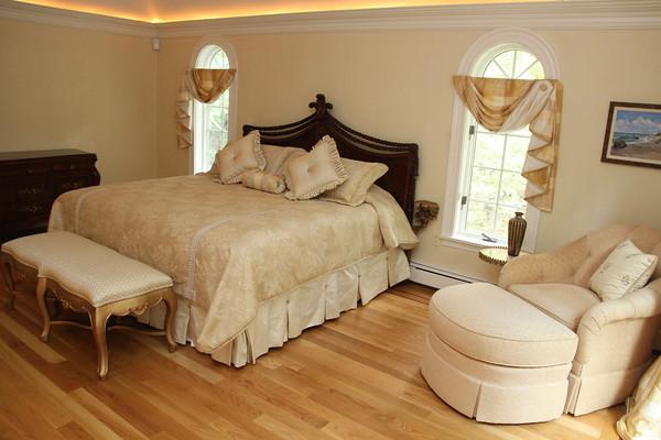 6 Stonecleave Road North Reading, MA 01864 - Photo 8 of 25 Gallery Image 8