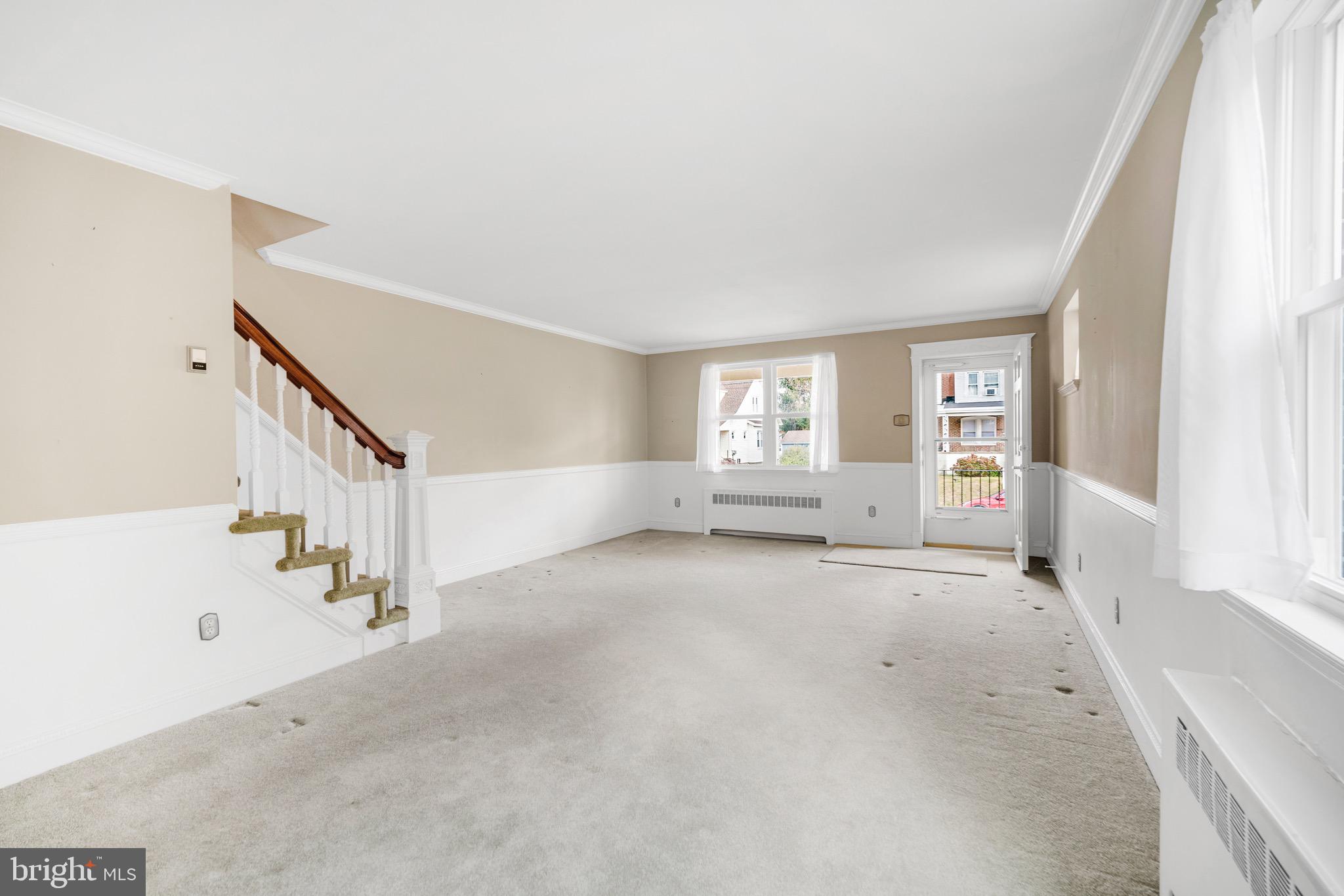 7408 Dungan Road Philadelphia, PA 19111 - Photo 7 of 34 Gallery Image 7