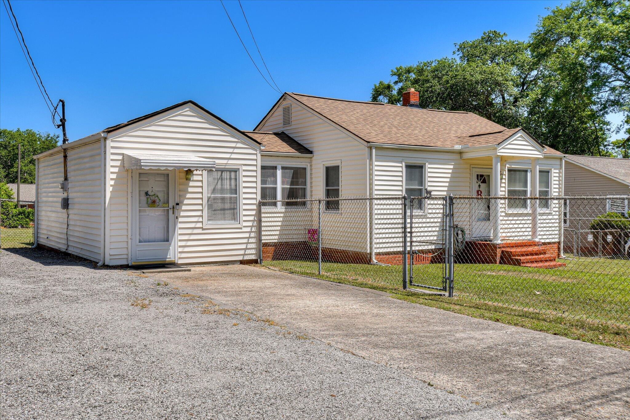 2125 Silverdale Road Augusta, GA 30906 - Photo 4 of 36 04-104