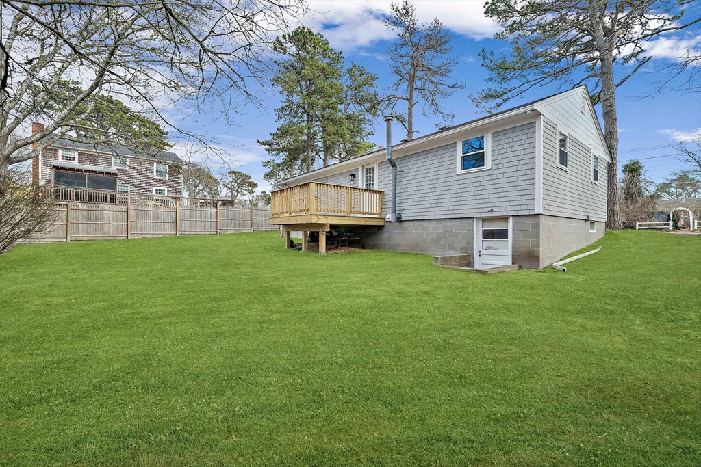 6 Raintree Road Dennis, MA 02639 - Photo 16 of 27