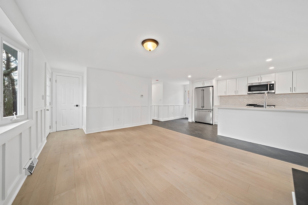 6 Raintree Road Dennis, MA 02639 - Photo 4 of 27