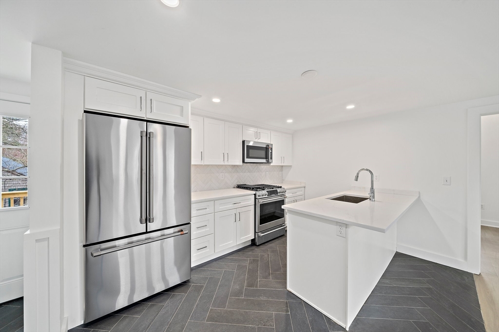 6 Raintree Road Dennis, MA 02639 - Photo 7 of 27