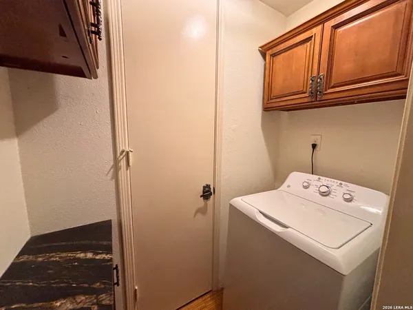 $1,500 | 7709 Broadway, Unit 323, San Antonio, TX 78209