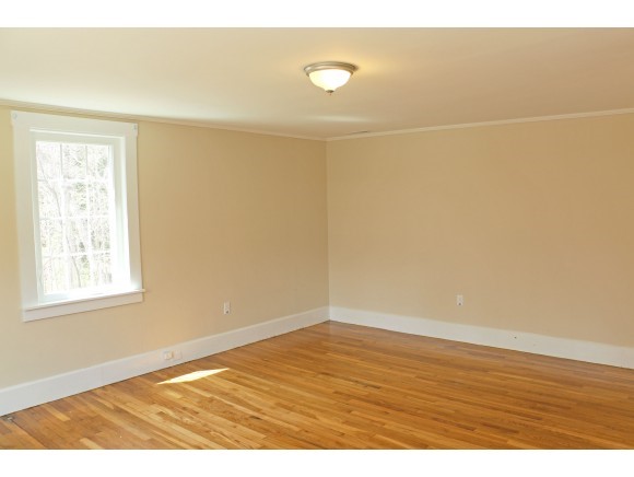 196 Wilton Road Peterborough, NH 03458 - Photo 8 of 16