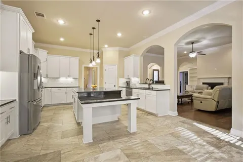 $526,000 | 201 Acadia Park Drive, Covington, LA 70435