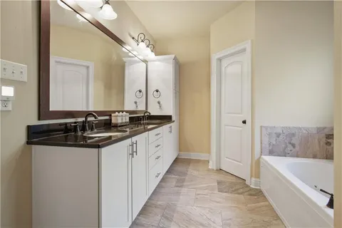 $526,000 | 201 Acadia Park Drive, Covington, LA 70435