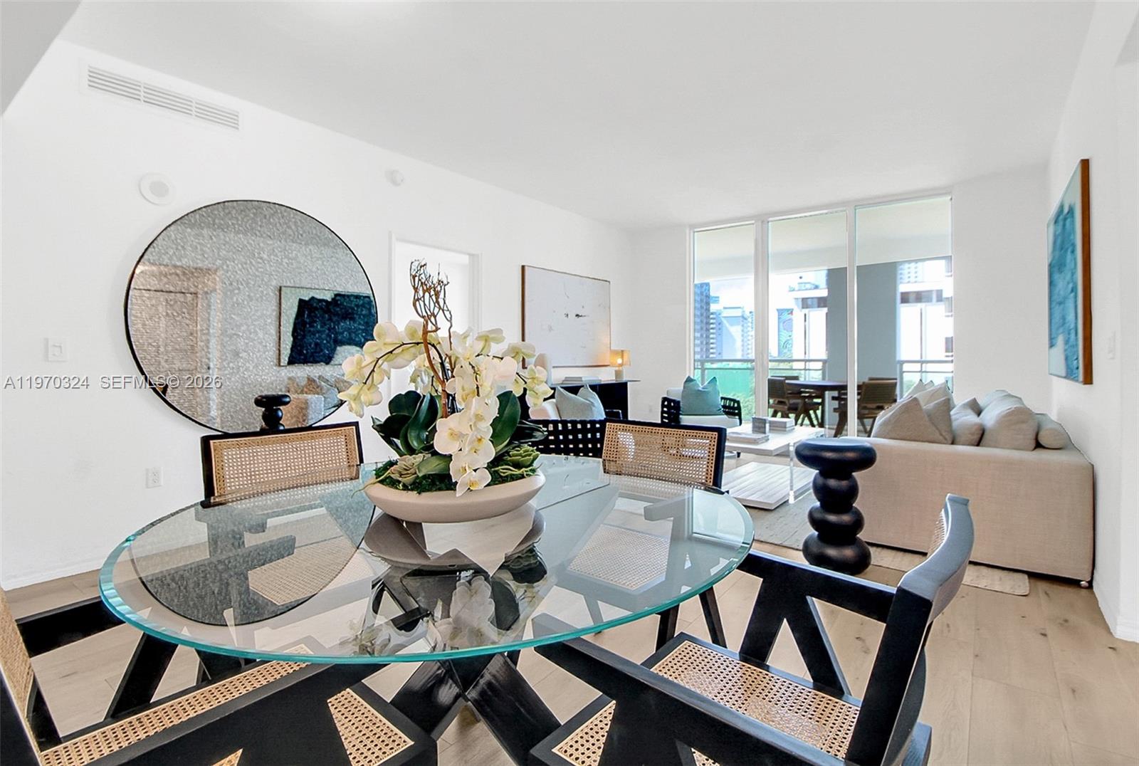 951 Brickell Avenue, Unit 505 Miami, FL 33131 - Photo 2 of 34