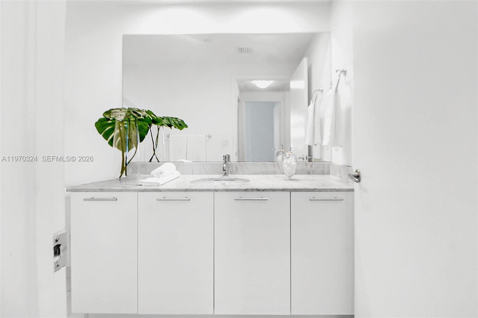 951 Brickell Avenue, Unit 505 Miami, FL 33131 - Photo 21 of 34