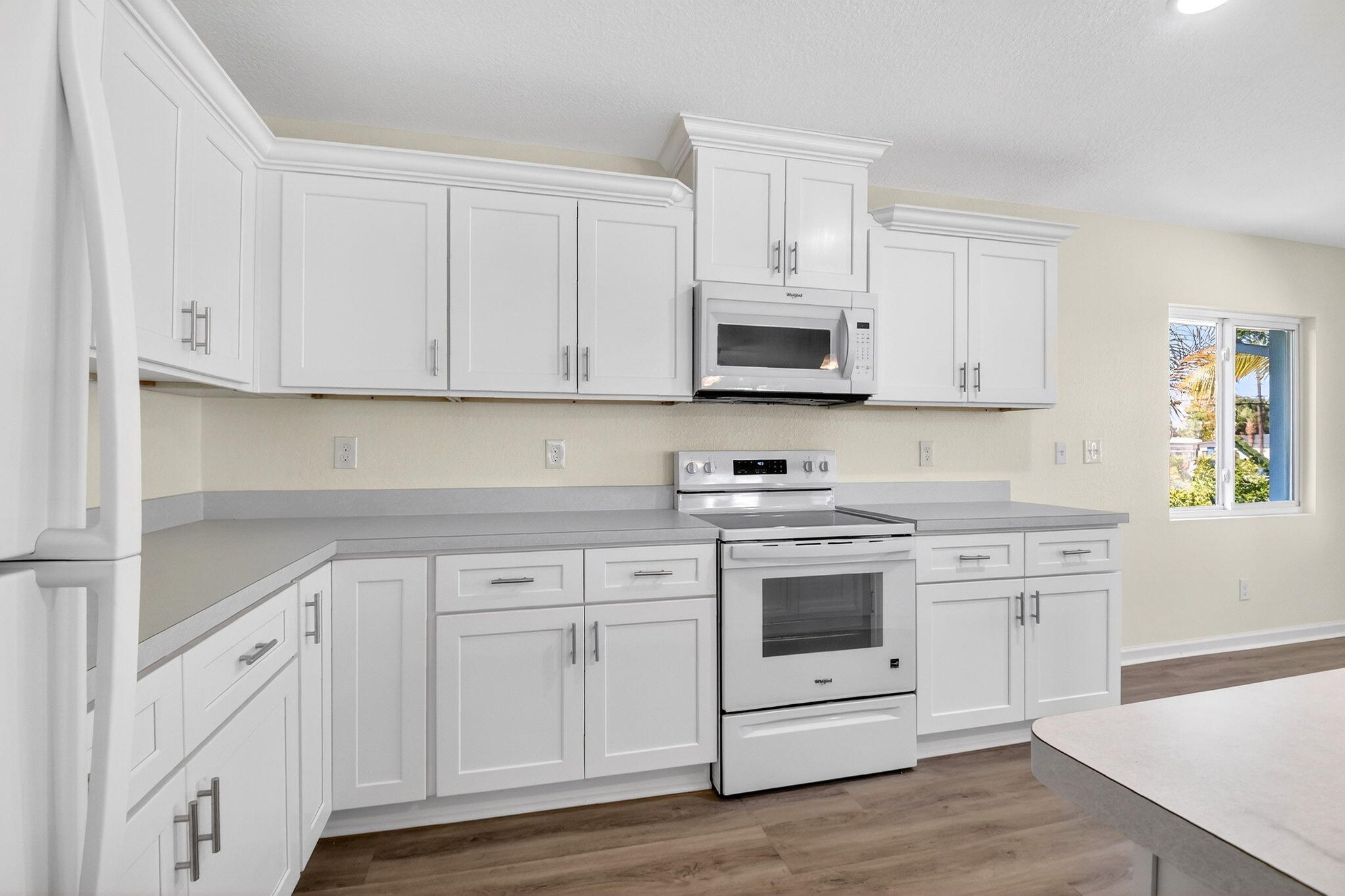 857 West 3rd Street Riviera Beach, FL 33404 - Photo 10 of 27 10-web-or-mls-DSC_4000