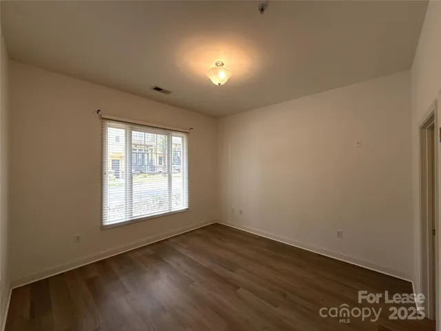 $1,425 | 719 Garden District Drive, Charlotte, NC 28202