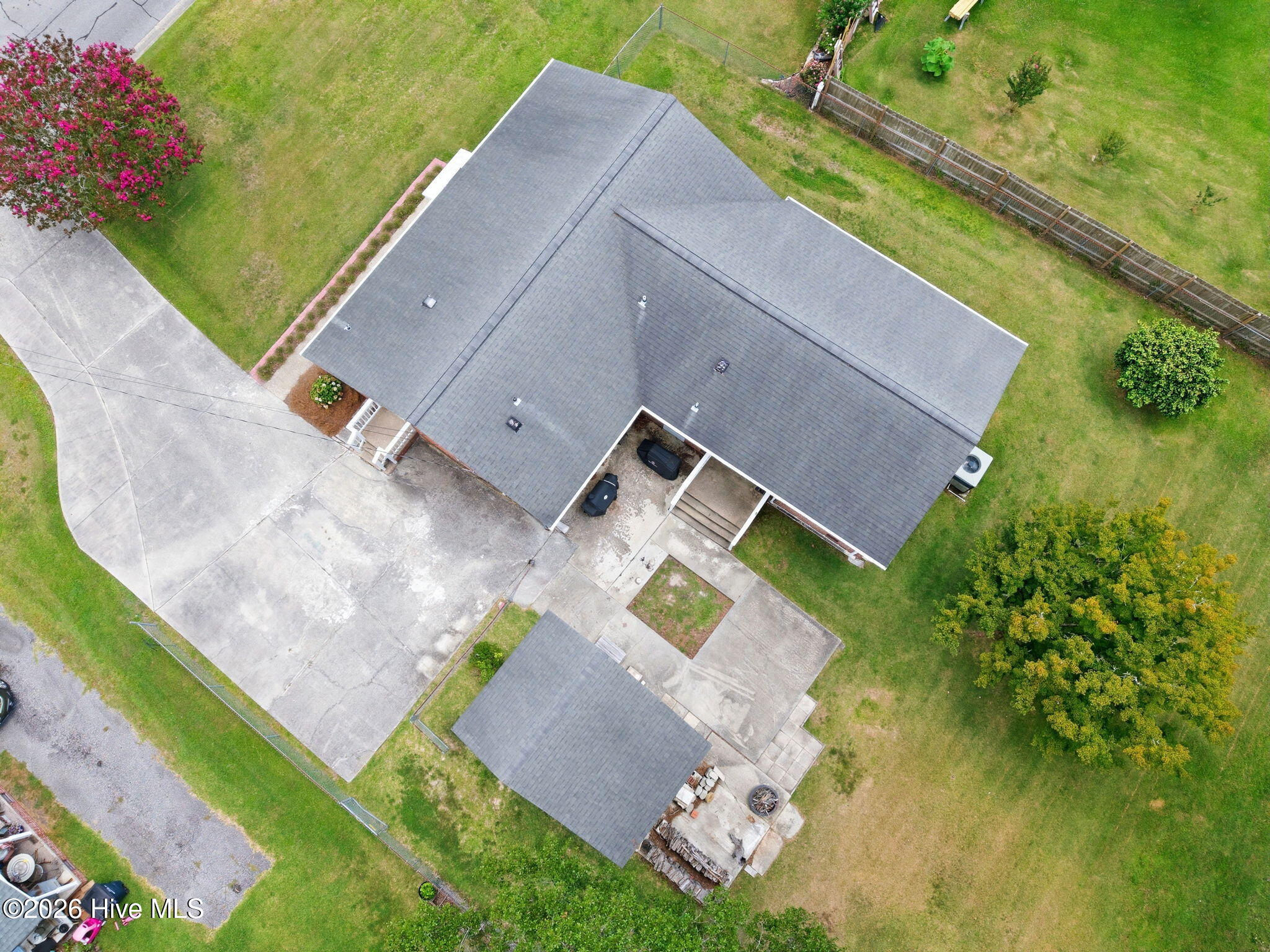 611 Decatur Road Jacksonville, NC 28540 - Photo 4 of 37