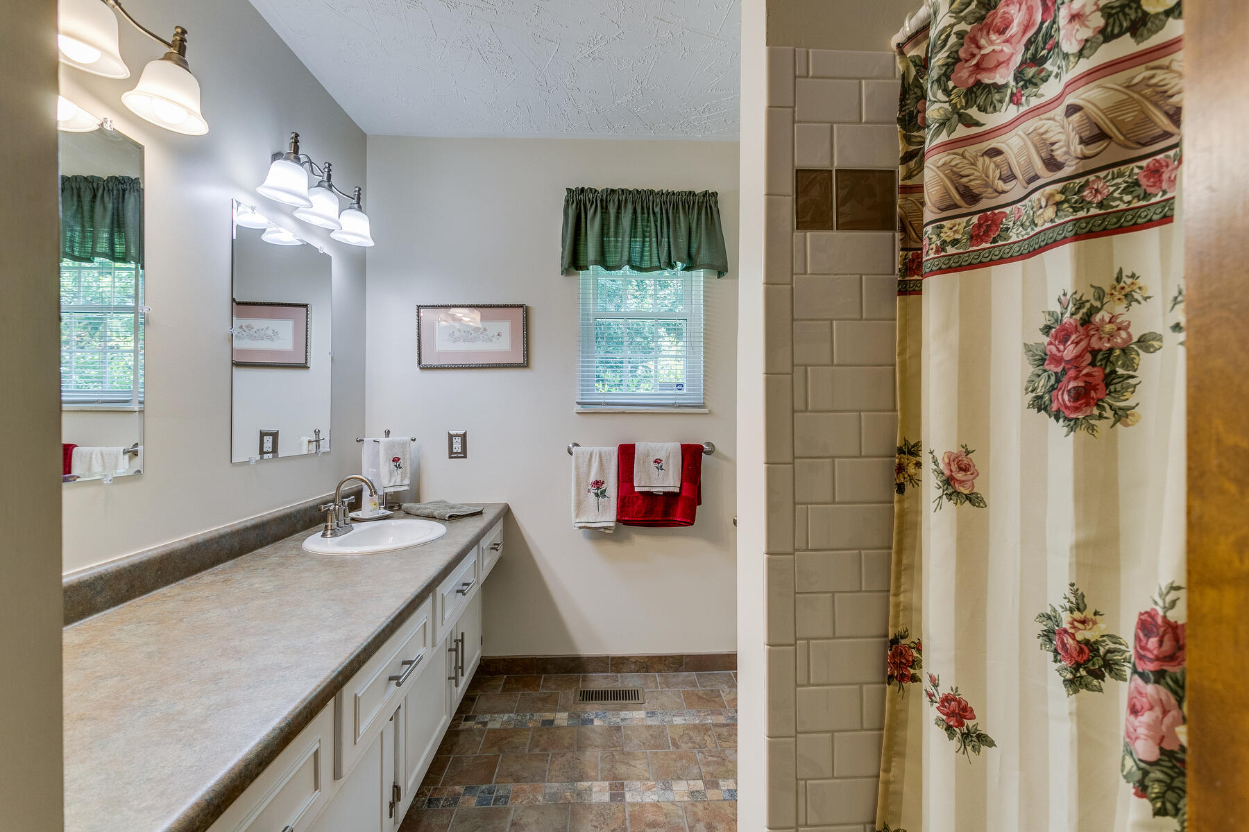 191 Shady Woods Road Morristown, TN 37814 - Photo 25 of 47 025 (5)