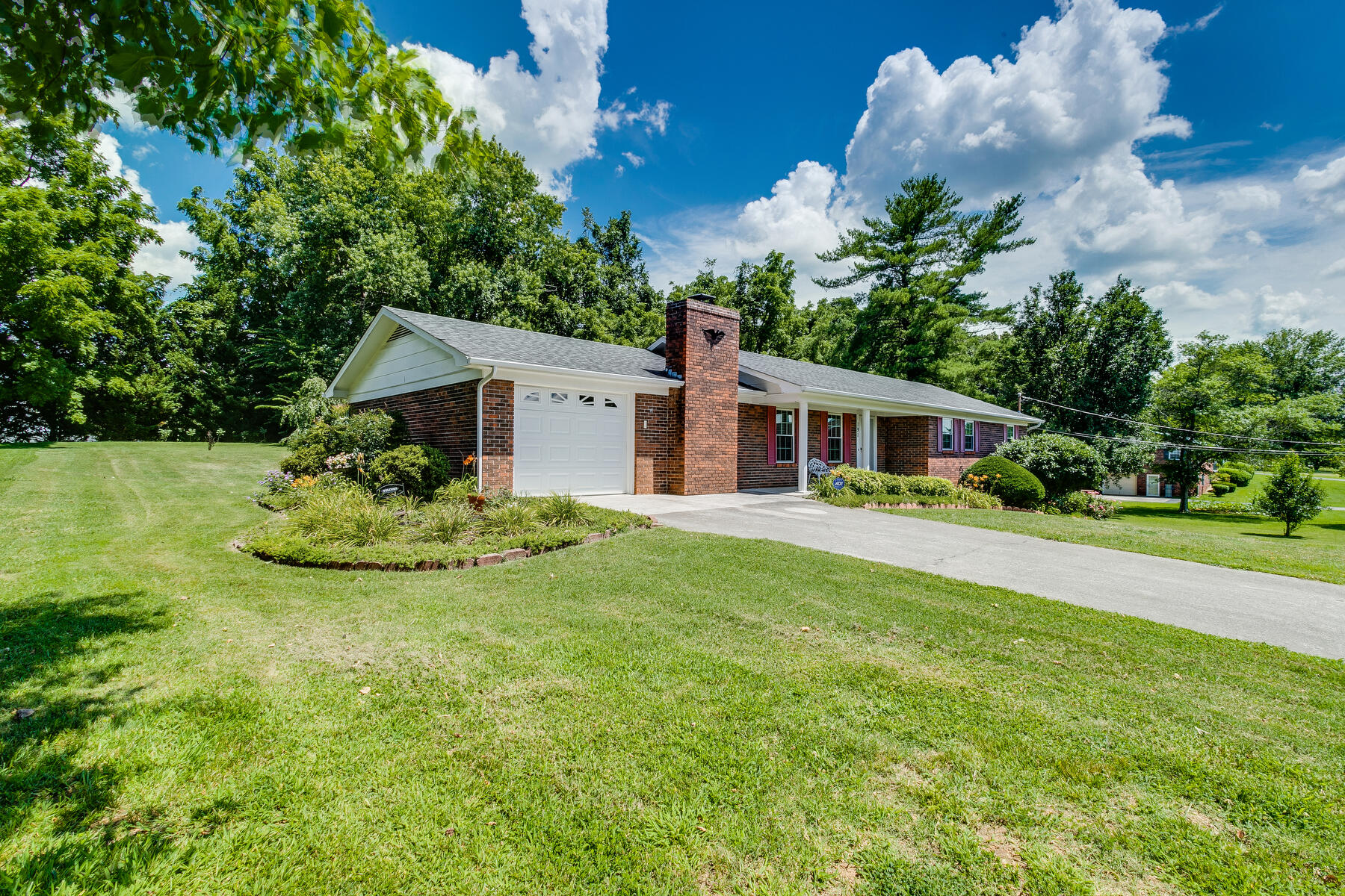 191 Shady Woods Road Morristown, TN 37814 - Photo 3 of 47 003 (5)