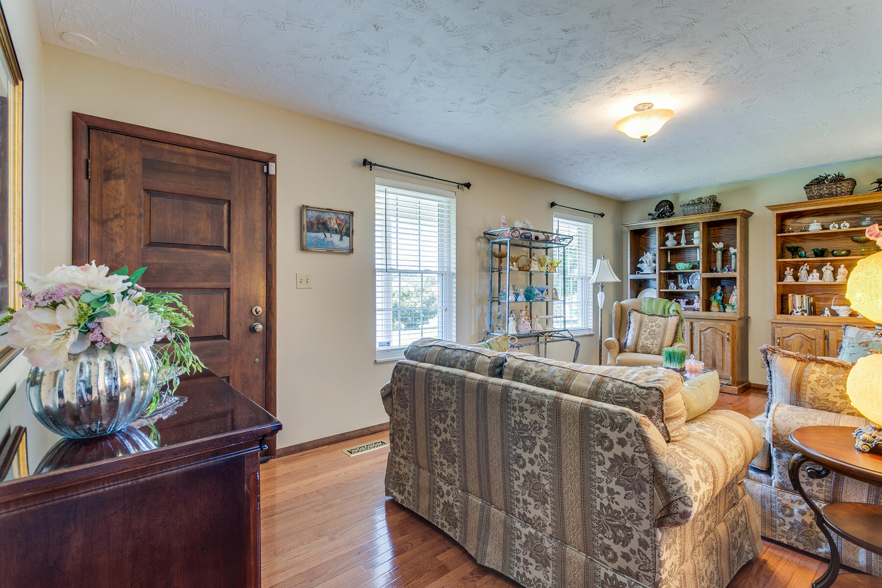 191 Shady Woods Road Morristown, TN 37814 - Photo 6 of 47 006 (5)