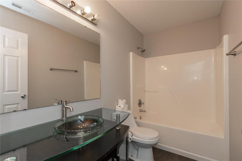 5323 Melbourne Road Indianapolis, IN 46228 - Photo 18 of 21 Gallery Image 18