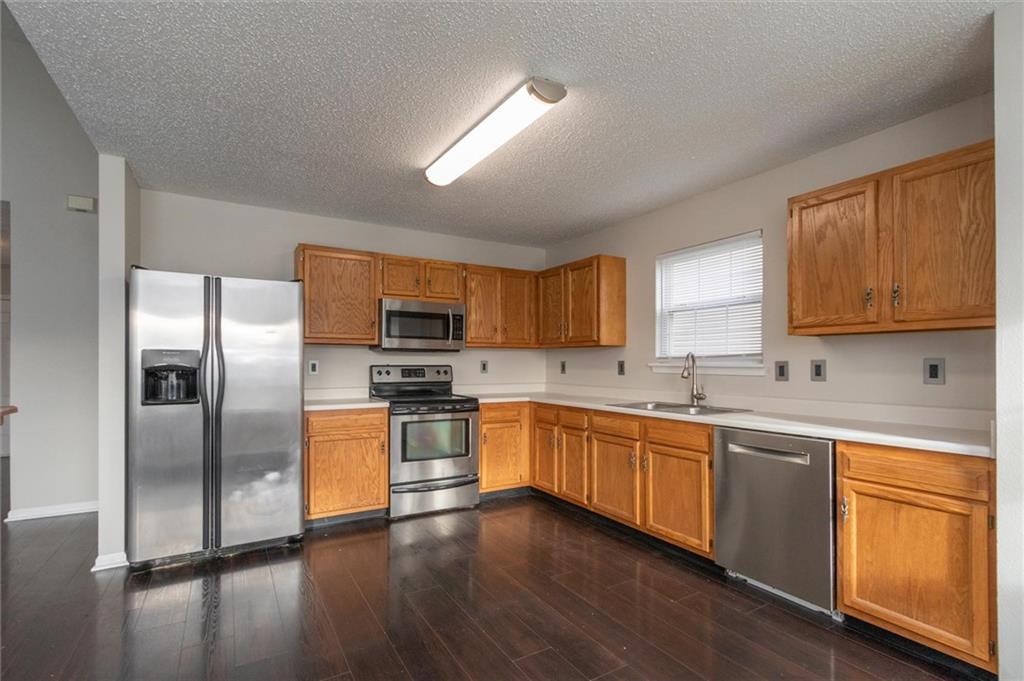 5323 Melbourne Road Indianapolis, IN 46228 - Photo 4 of 21 Gallery Image 4