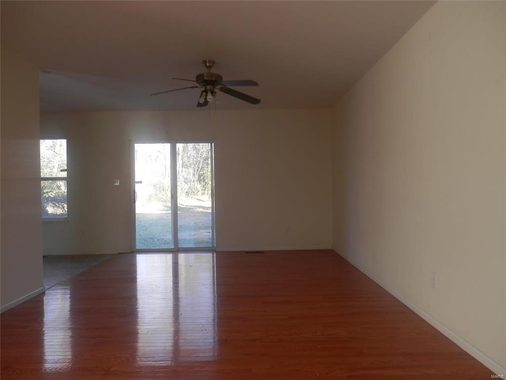 2826 Old Hanley Road St. Louis, MO 63114 - Photo 2 of 16 Gallery Image 2