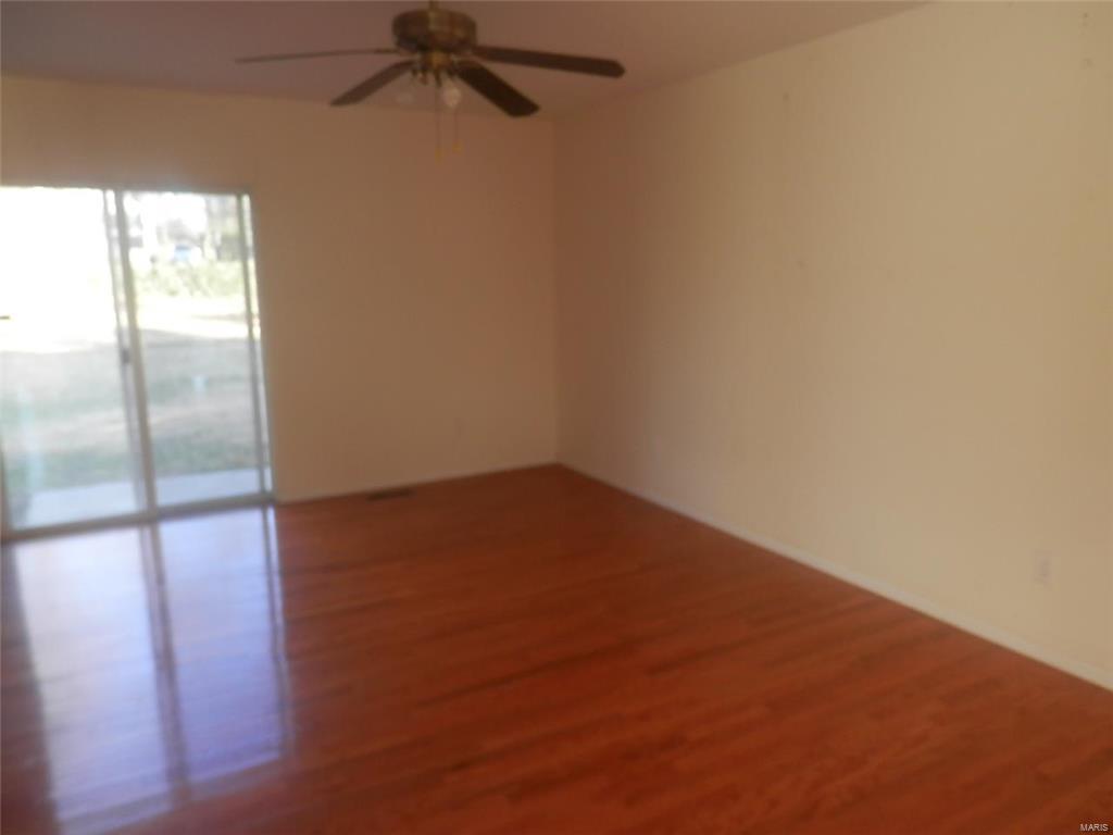 2826 Old Hanley Road St. Louis, MO 63114 - Photo 3 of 16 Gallery Image 3