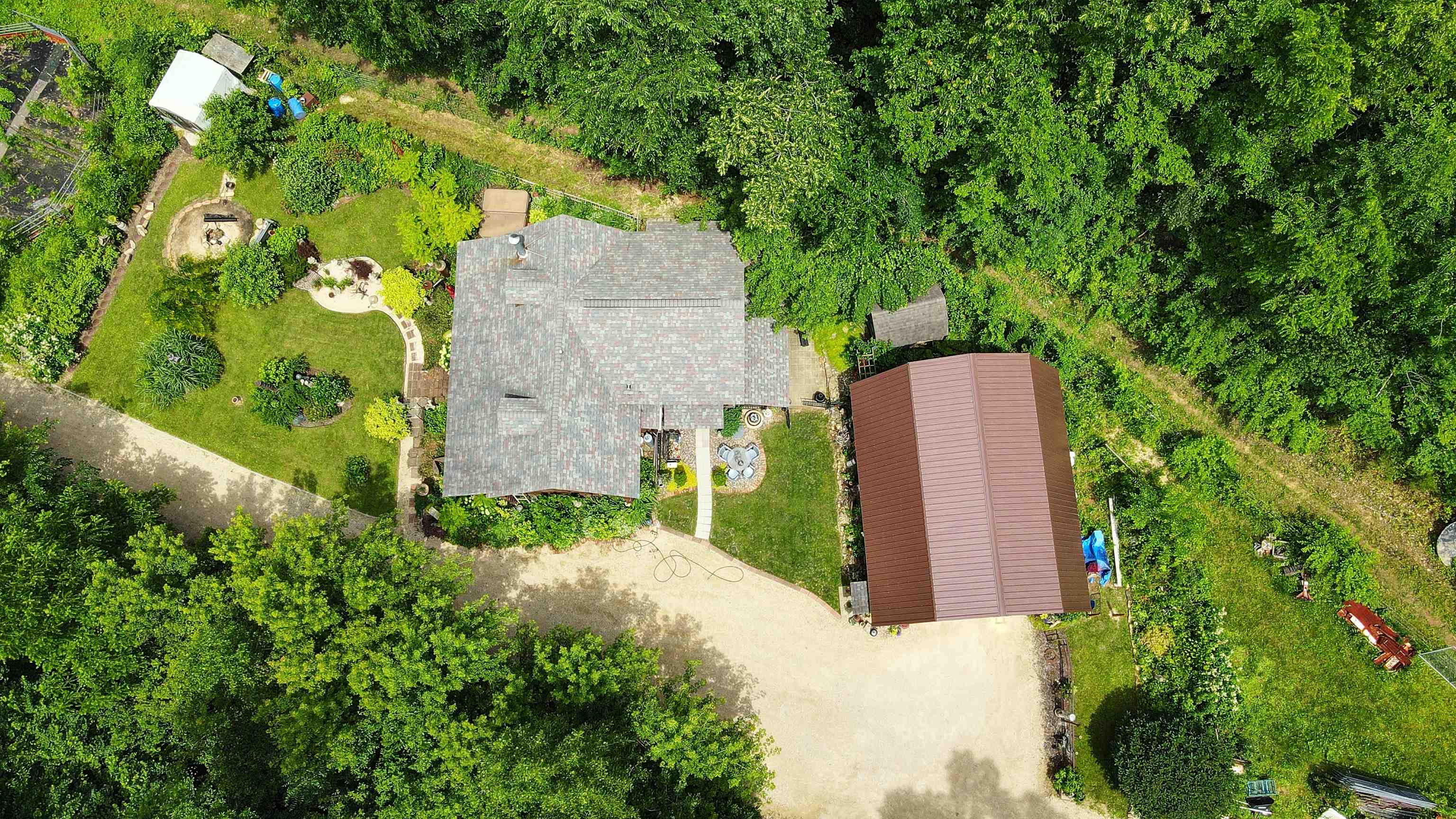 35537 Log House Lane Prairie du Chien, WI 53821 - Photo 10 of 36