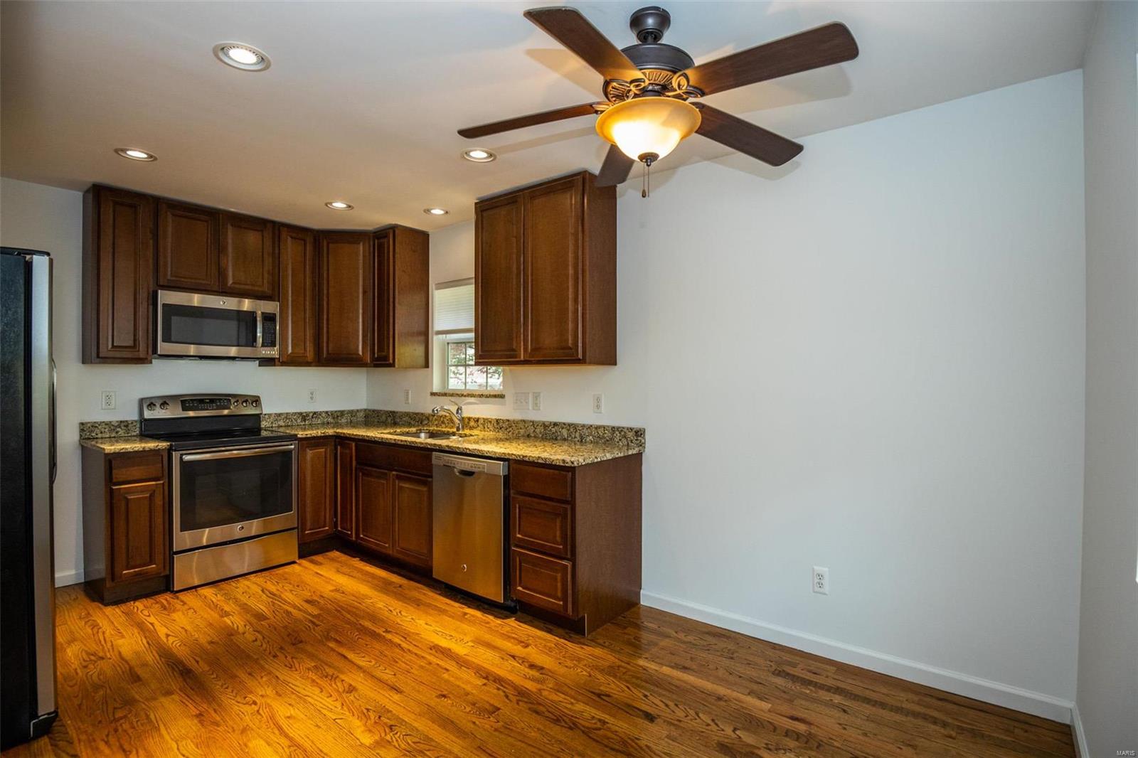 2795 Clager Road St. Louis, MO 63125 - Photo 3 of 16 Gallery Image 3