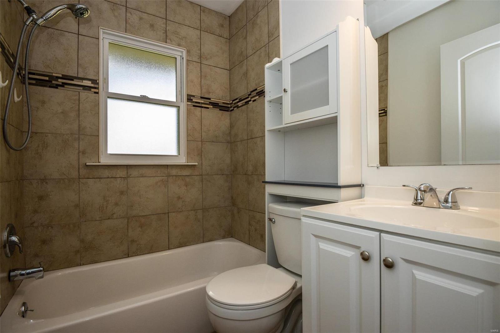 2795 Clager Road St. Louis, MO 63125 - Photo 8 of 16 Gallery Image 8