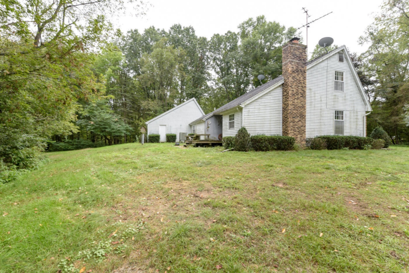 2211 Meachem Road Battle Creek, MI 49017 - Photo 26 of 30 Meachem_Rd_2211_BattleCreek_49017-24