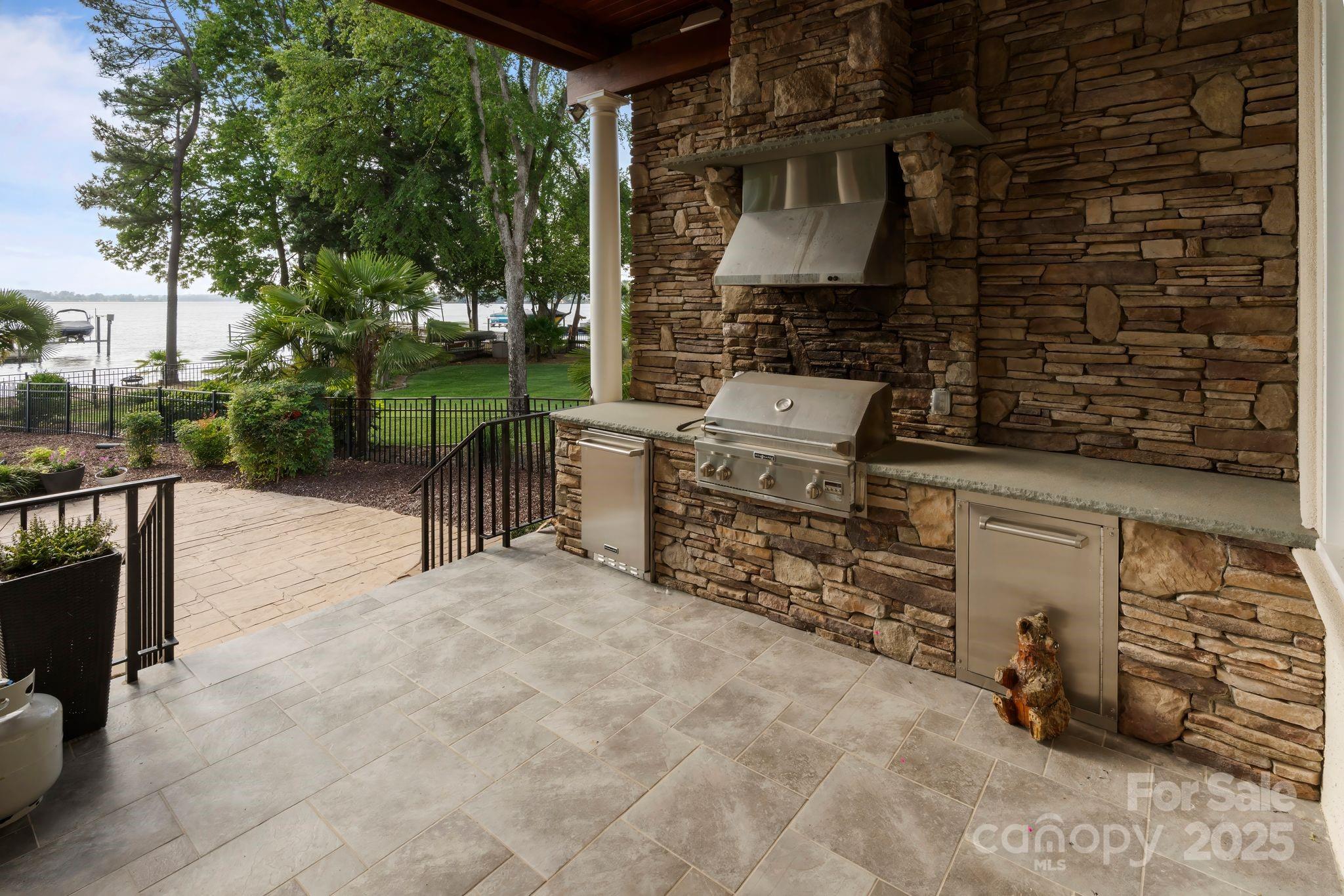 17819 John Connor Road Cornelius, NC 28031 - Photo 37 of 48 an outdoor space with seating