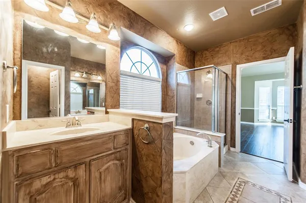 $3,100 | 4812 Friedman Lane, Fort Worth, TX 76244