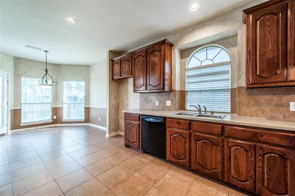 $3,100 | 4812 Friedman Lane, Fort Worth, TX 76244