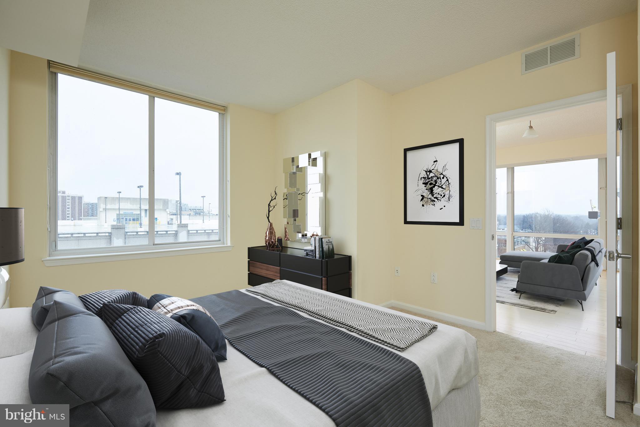 930 Wayne Avenue, Unit 805 Silver Spring, MD 20910 - Photo 10 of 26 Gallery Image 10