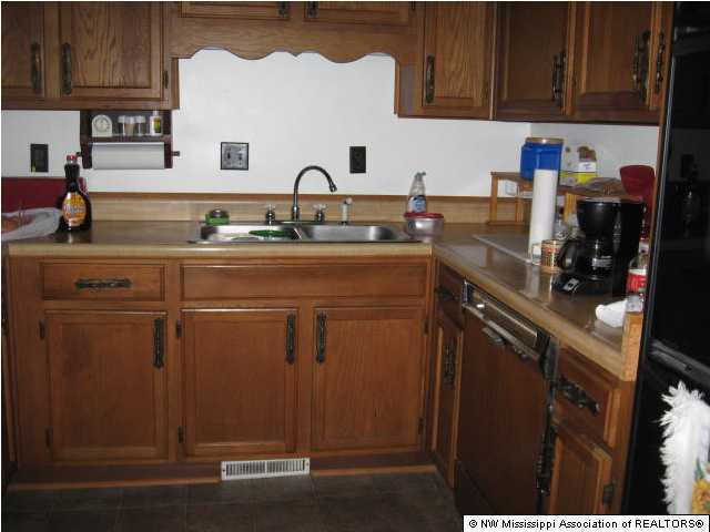 636 Leewood Road Holly Springs, MS 38635 - Photo 7 of 11 Additional Photo