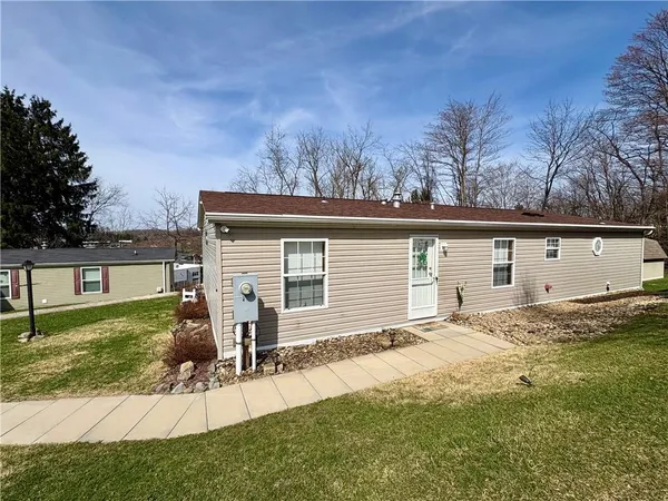 $139,900 | 111 Pembrooke Drive, Delmont, PA 15626