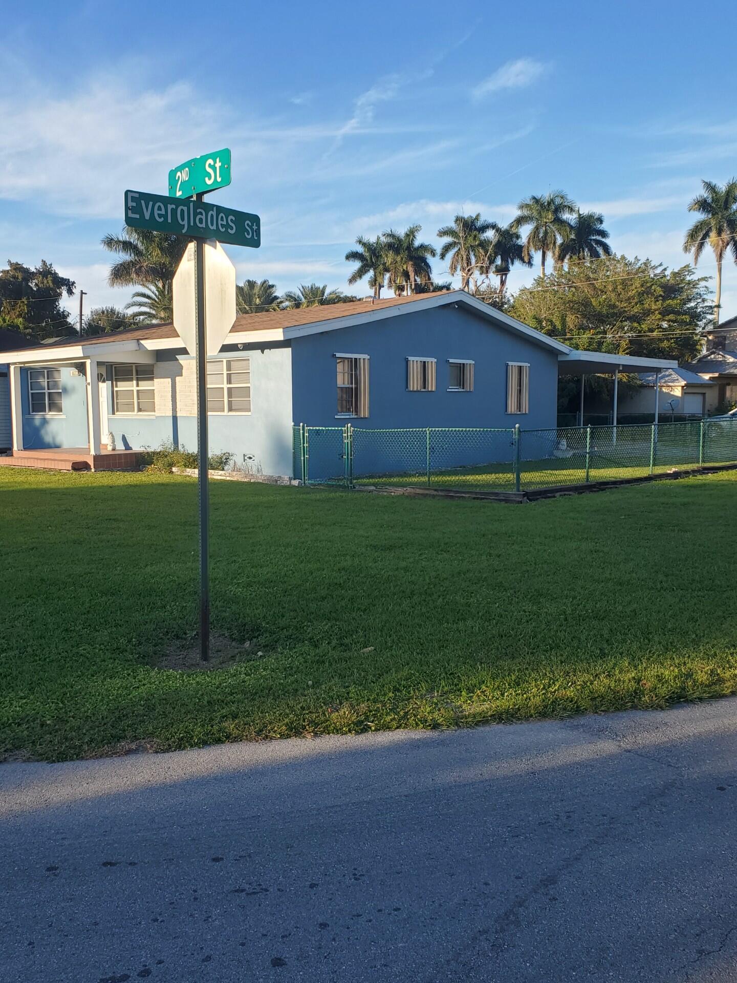 37001 2nd Street Canal Point, FL 33438 - Photo 8 of 12 AA8E60E6-1E03-4FCF-8166-66820FBD1AB7