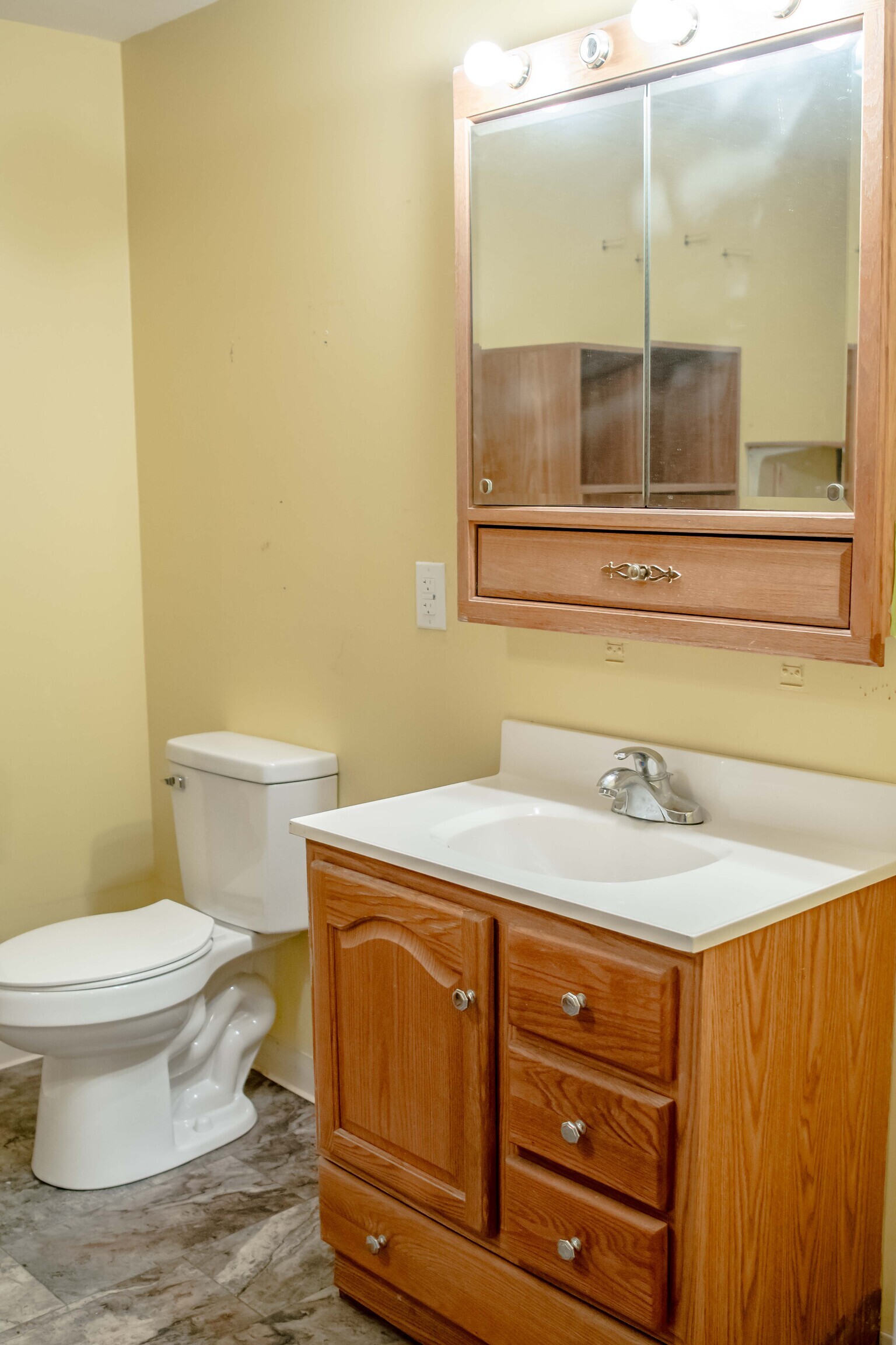 936 Delmar Road Anderson, IN 46013 - Photo 30 of 40 Gallery Image 30
