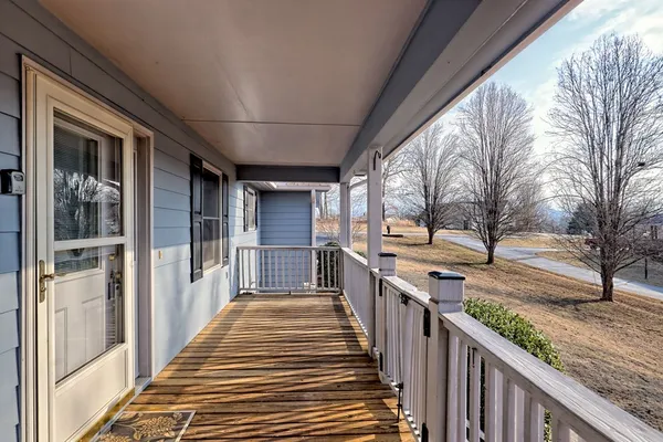 $424,900 | 95 Dogwood Hill, Hayesville, NC 28904