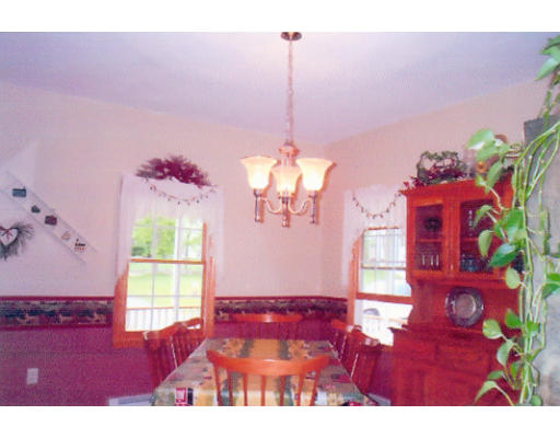 4 Albright Road Sterling, MA 01564 - Photo 4 of 6 Gallery Image 4