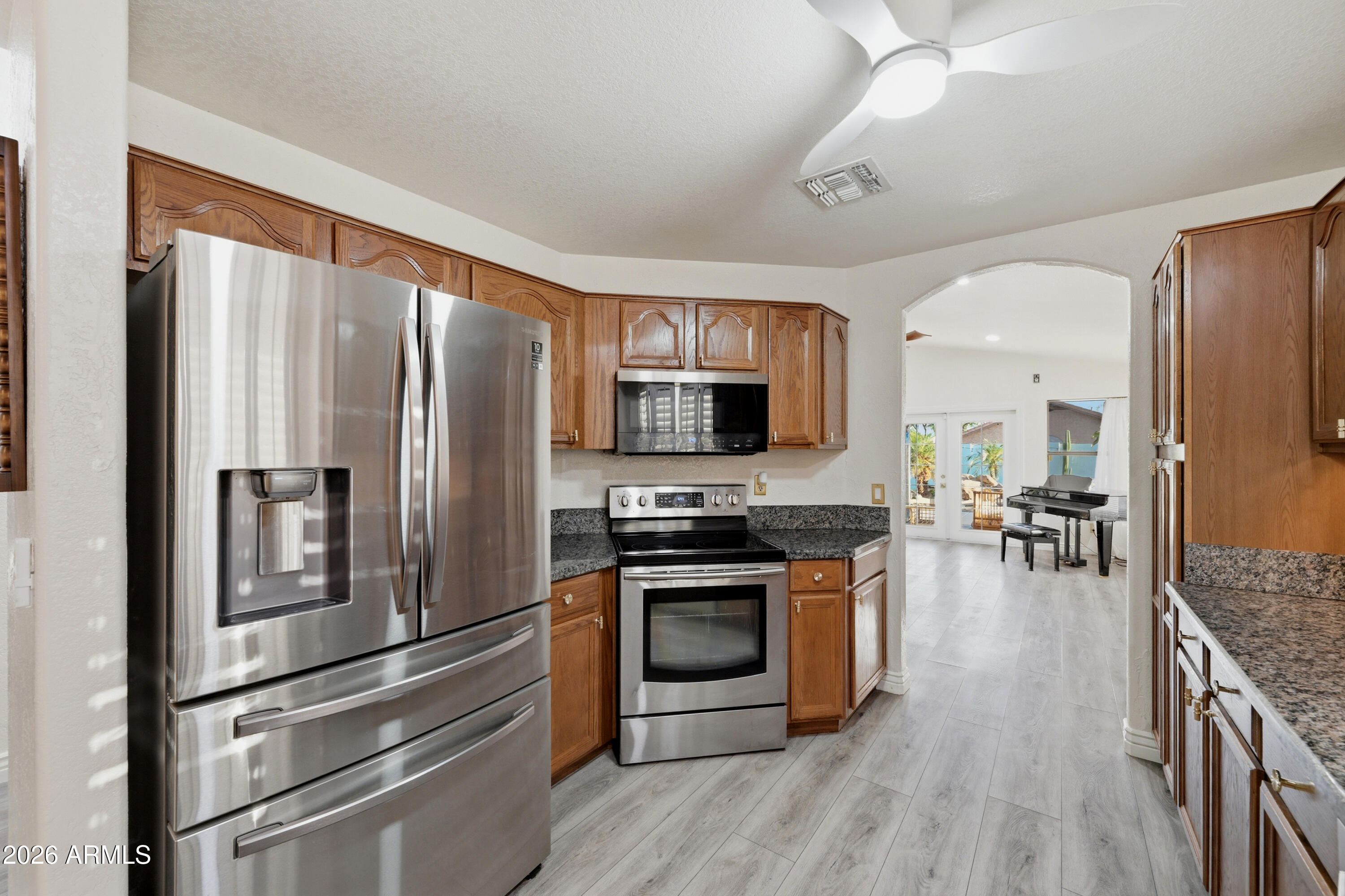 4605 East Jaeger Road Phoenix, AZ 85050 - Photo 7 of 35 19_jaeger_015