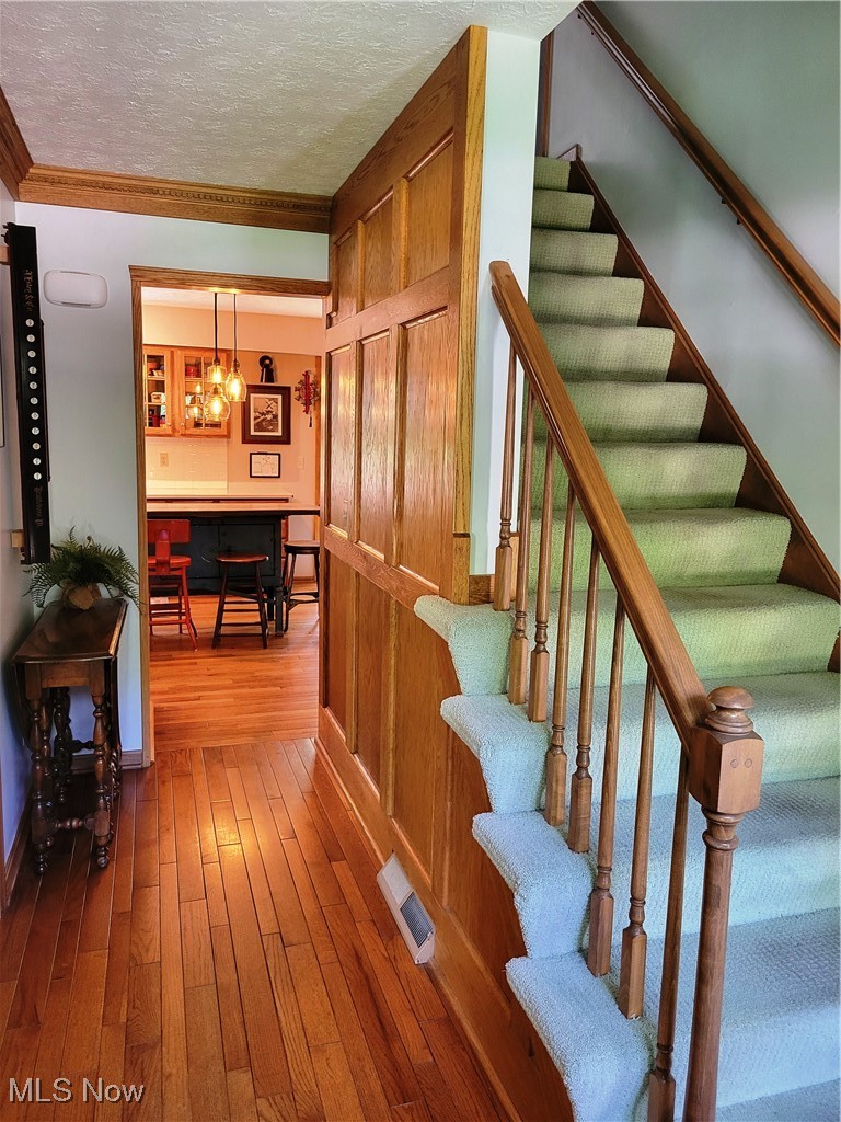 8444 Old Post Road Olmsted Falls, OH 44138 - Photo 2 of 30 Gallery Image 2