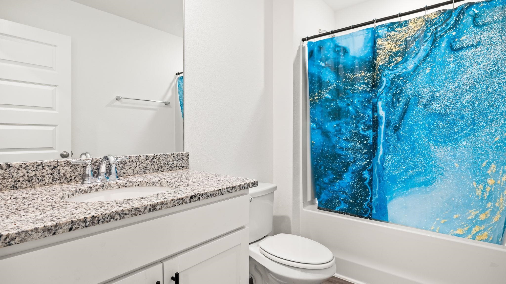 24264 Veranda Circle Elberta, AL 36530 - Photo 34 of 41 Bathroom