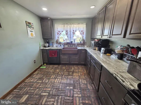 $579,000 | 5125 Rhodesdale Road, Rhodesdale, MD 21659