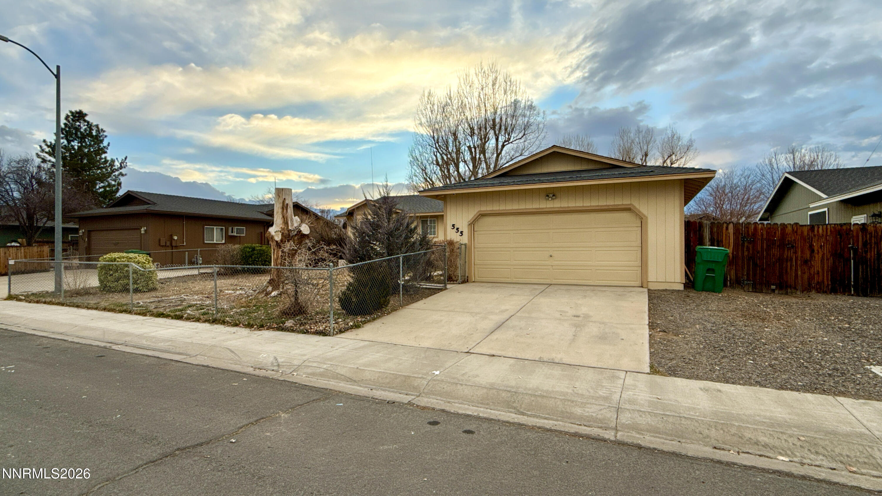 555 Ranch Road Fernley, NV 89408 - Photo 3 of 28 Flow_IMG_20260206_165620_01_922