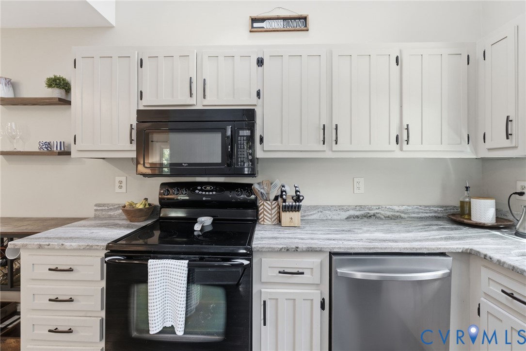 2534 Liberty Hill Road Powhatan, VA 23139 - Photo 15 of 31