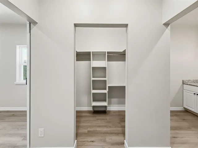 $298,900 | 310 South Eastland, Iredell, TX 76649