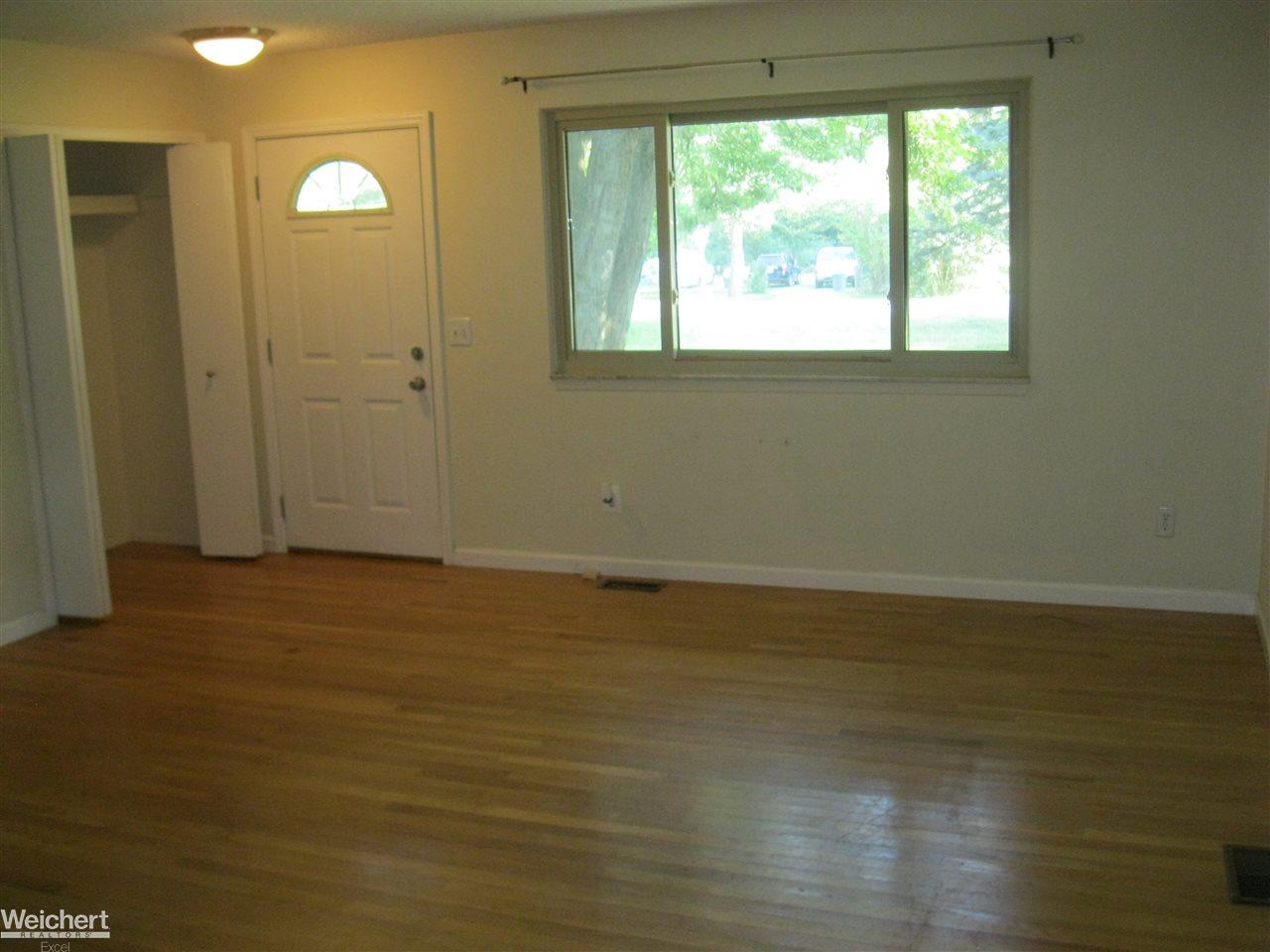 3231 West Utica Road Utica, MI 48317 - Photo 8 of 23